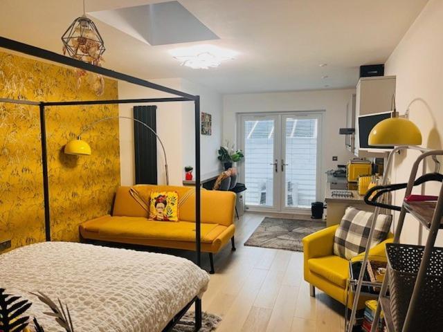 Crow Nest Apartamento Barton on Sea Exterior foto